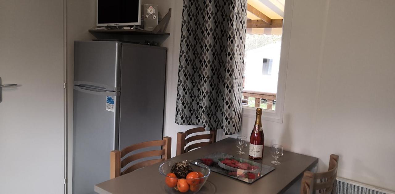 Alexi Alexandra41 Onzain Exterior photo